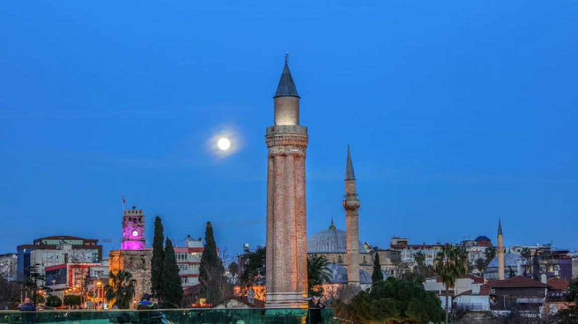 Yivli Minare Camii Fotoğrafları
